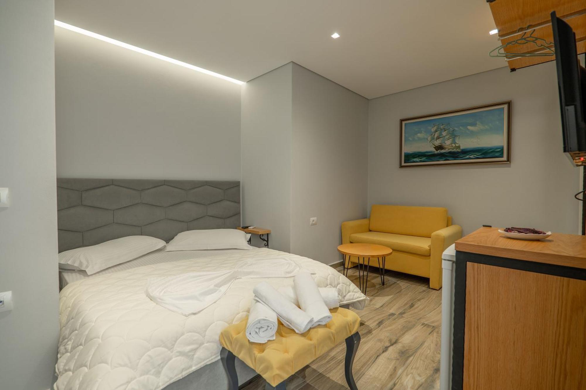 Sunkised Hotel Sarandë Eksteriør bilde