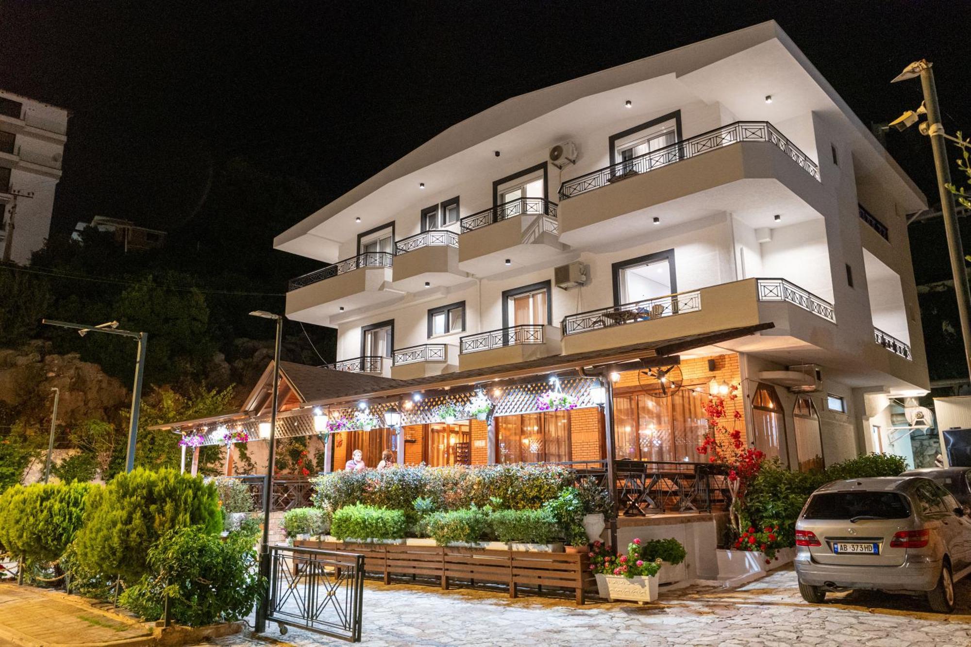 Sunkised Hotel Sarandë Eksteriør bilde