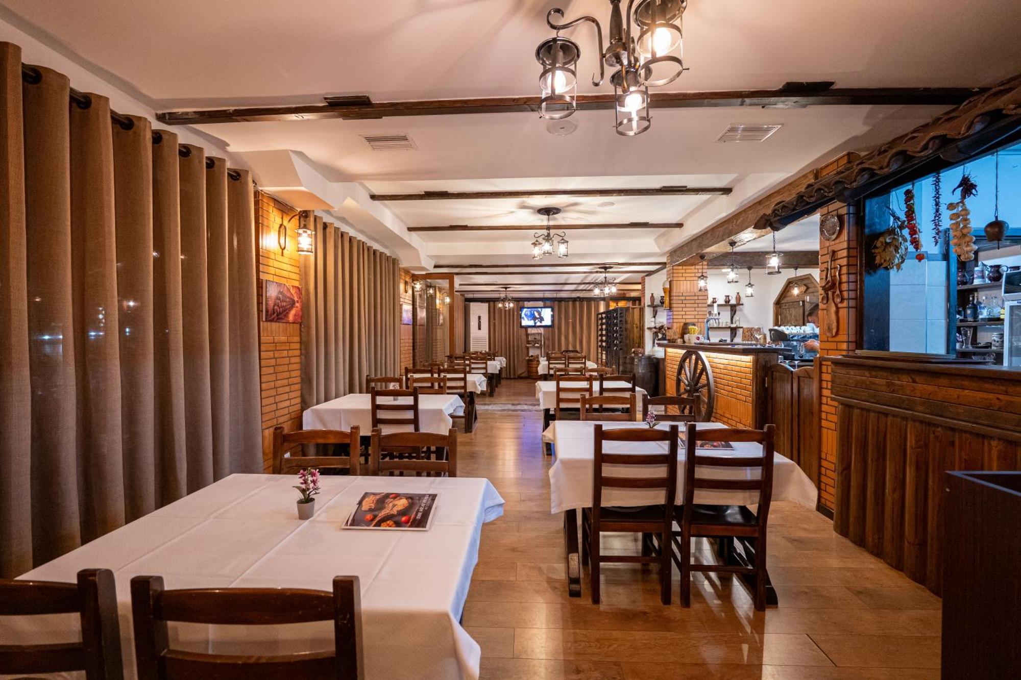 Sunkised Hotel Sarandë Eksteriør bilde
